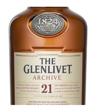 Glenlivet Archive 21 Year Old Whisky and Tumbler Set